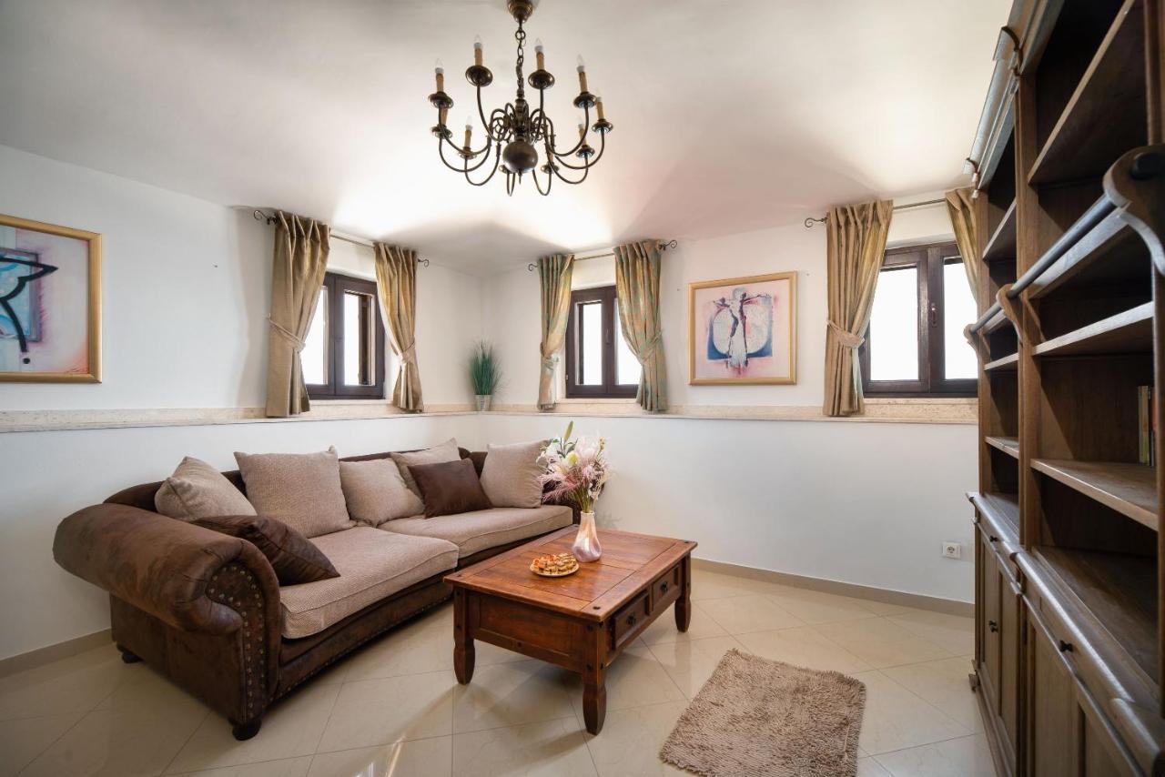 Luxury Apartments Perko Каштела Екстер'єр фото