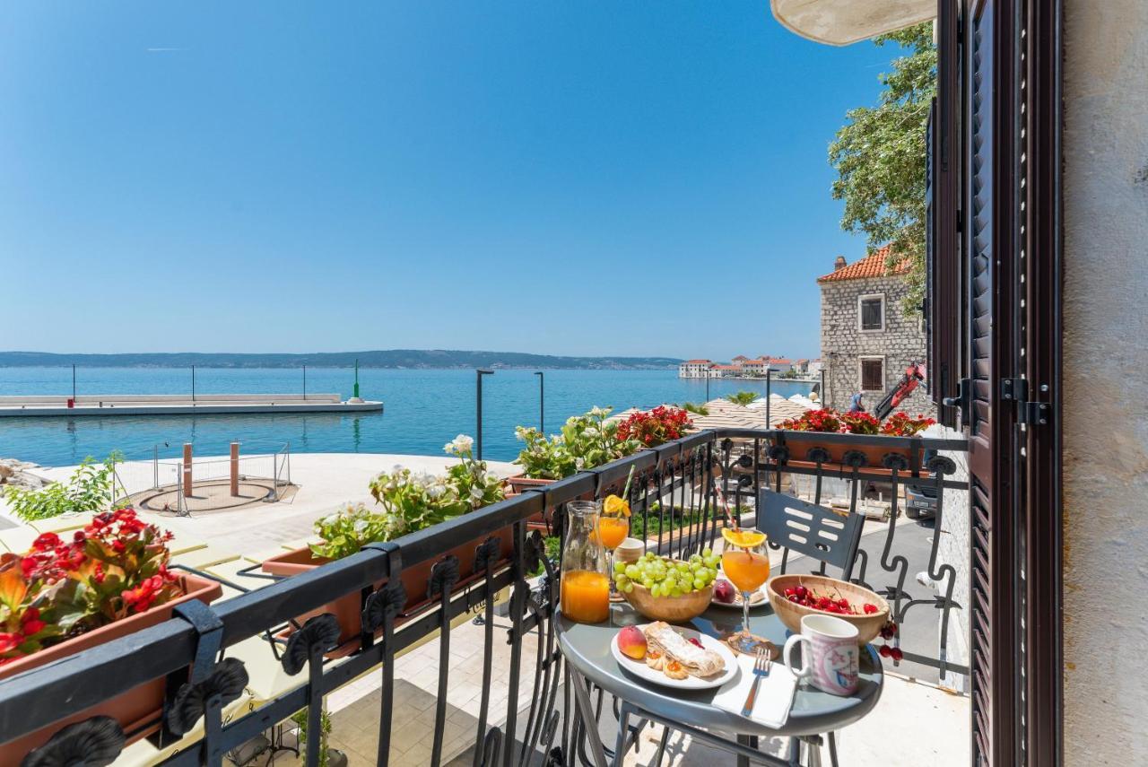 Luxury Apartments Perko Каштела Екстер'єр фото