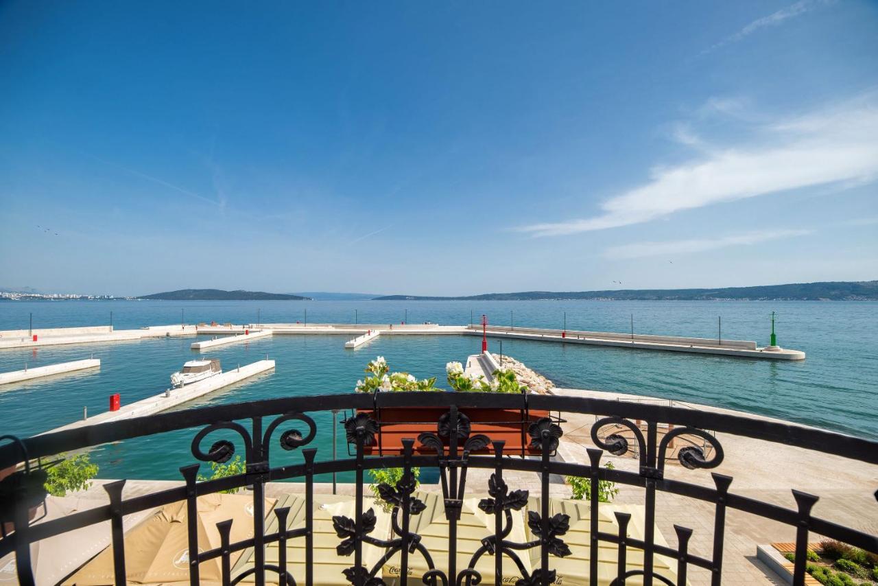 Luxury Apartments Perko Каштела Екстер'єр фото