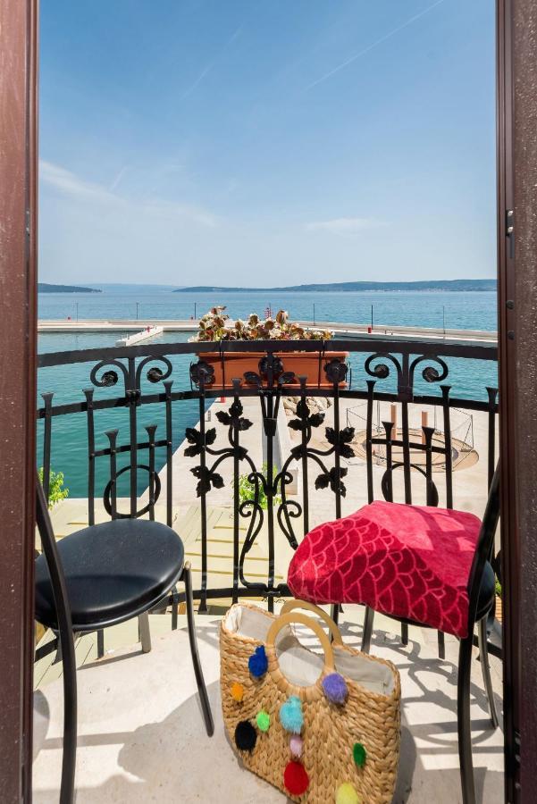 Luxury Apartments Perko Каштела Екстер'єр фото