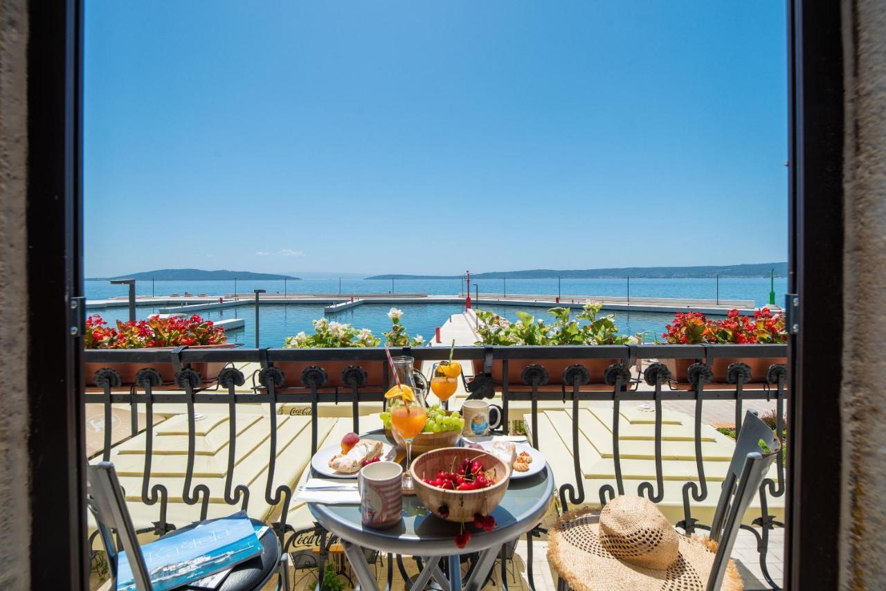 Luxury Apartments Perko Каштела Екстер'єр фото