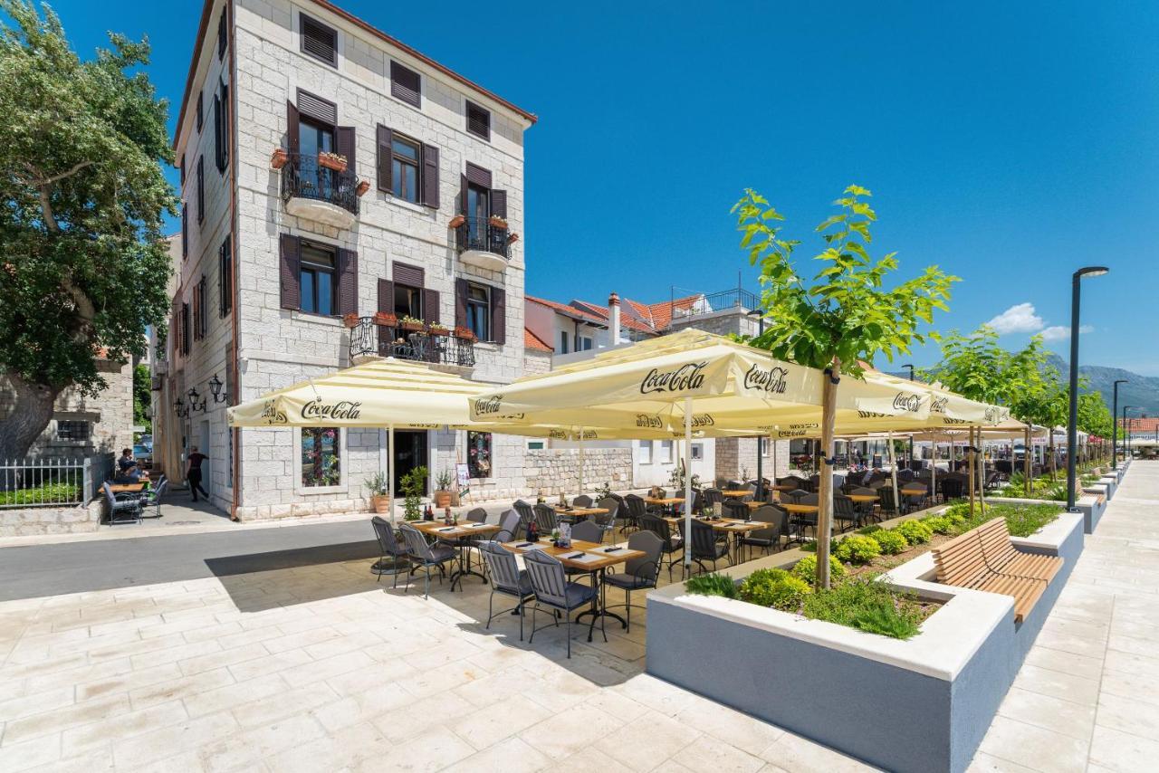Luxury Apartments Perko Каштела Екстер'єр фото