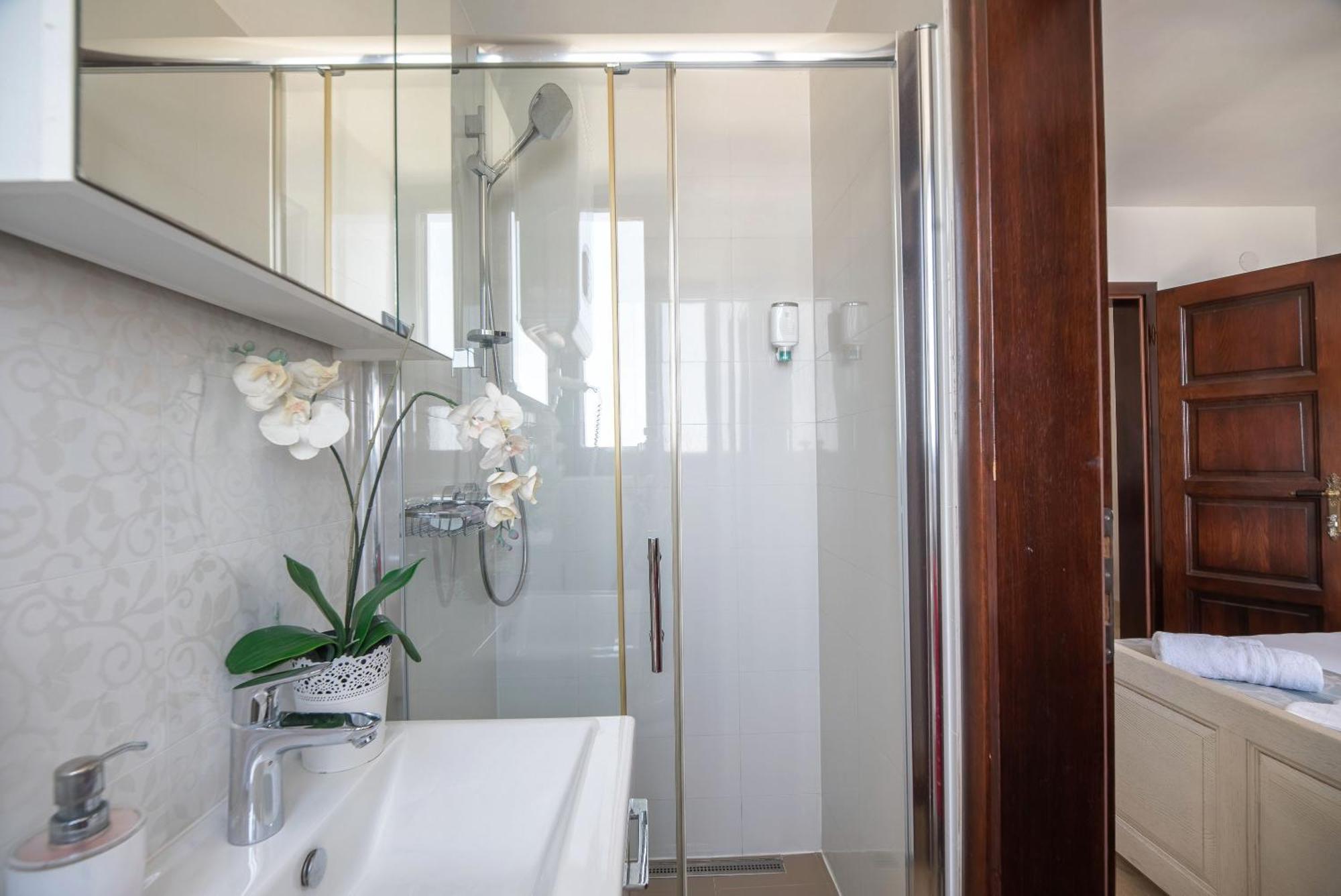 Luxury Apartments Perko Каштела Номер фото