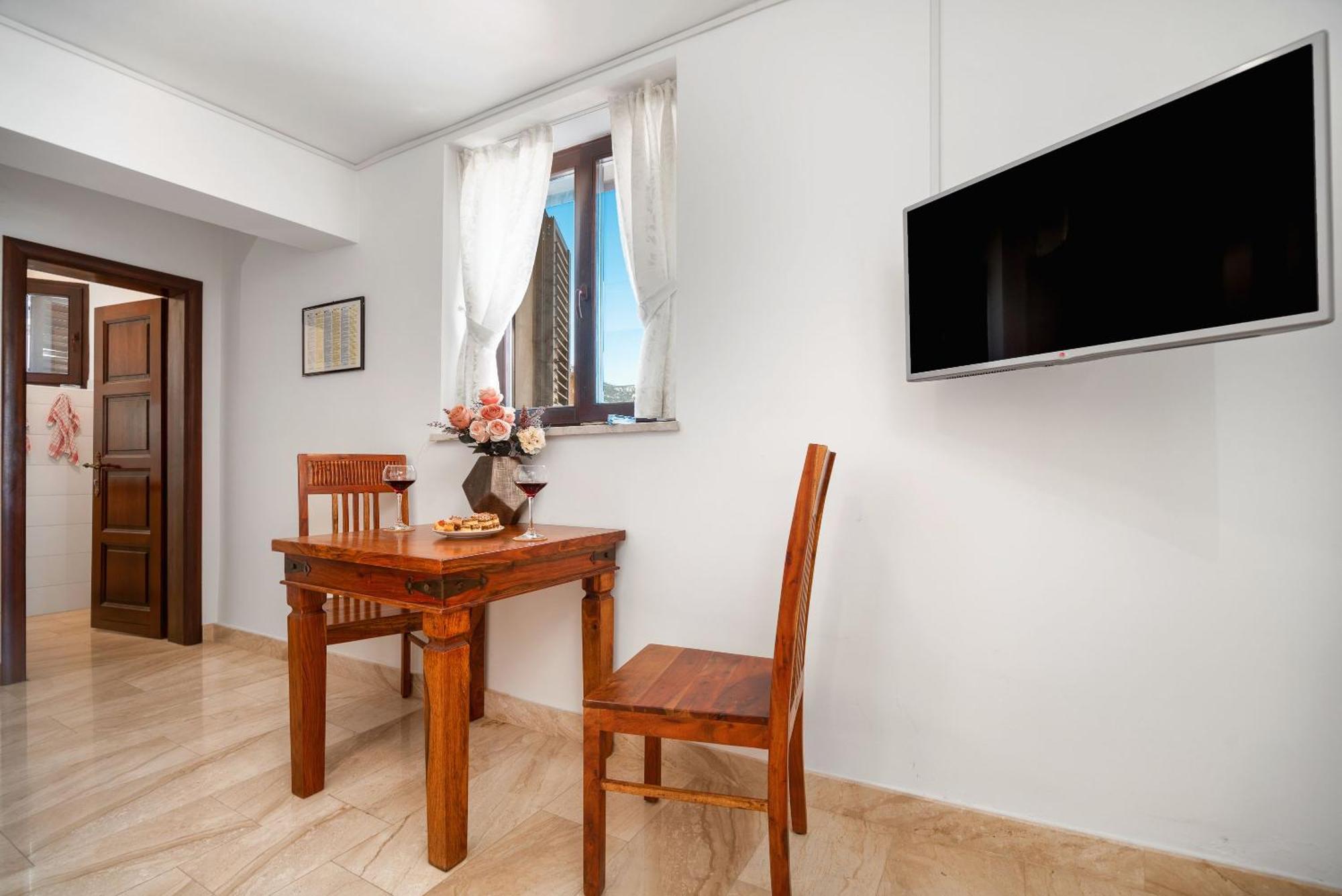 Luxury Apartments Perko Каштела Номер фото